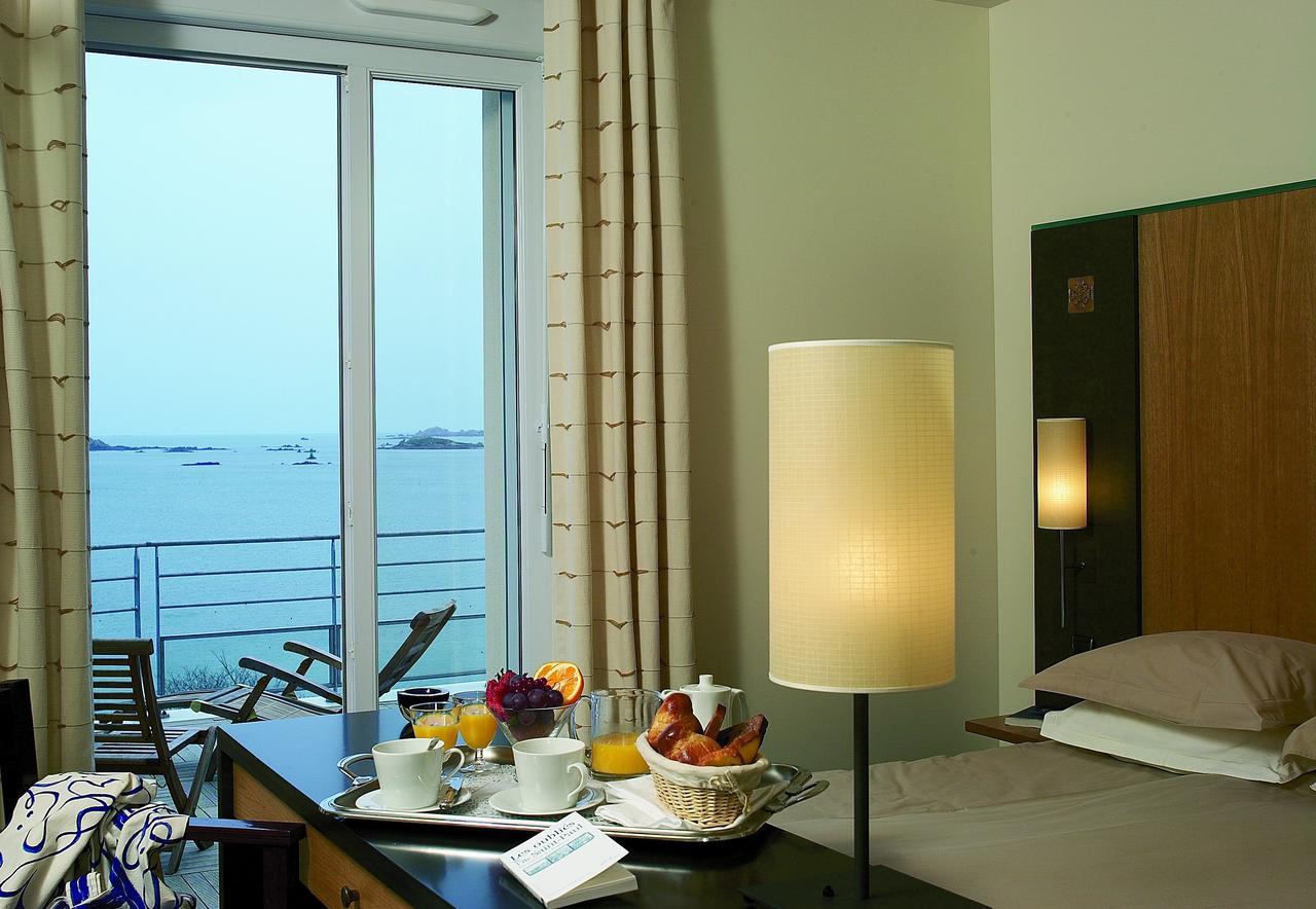 L'Hotel De Carantec Extérieur photo